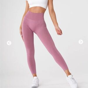 NVGTN Pastel Pink High-Waisted Leggings